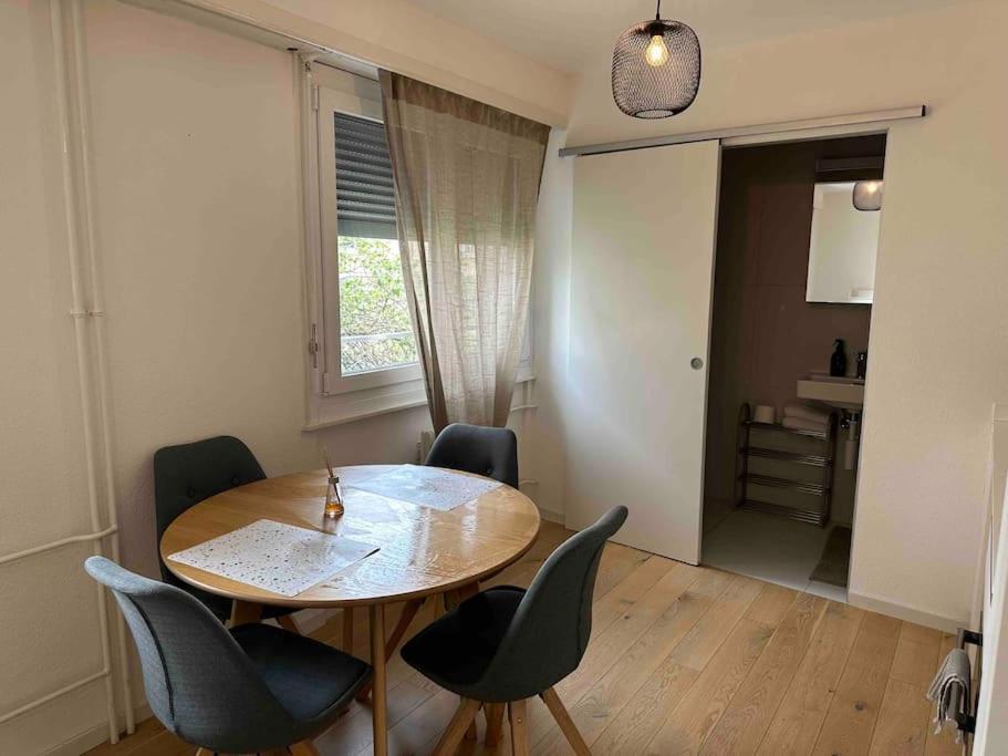 Studio Proche De La Gare ! Apartment Lausanne Luaran gambar