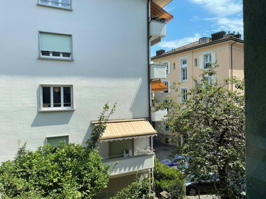 Studio Proche De La Gare ! Apartment Lausanne Luaran gambar